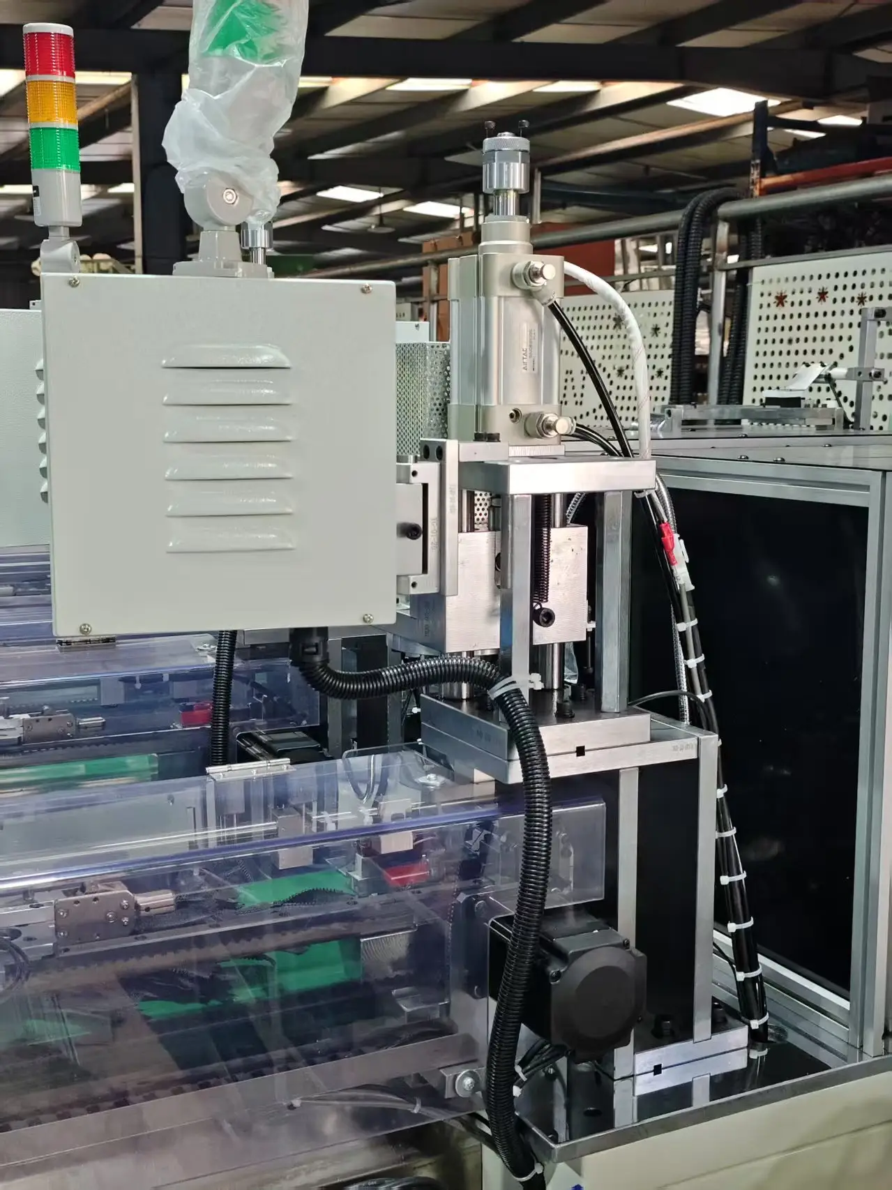 Factory Direct Nylon Zipper Making Machine 4