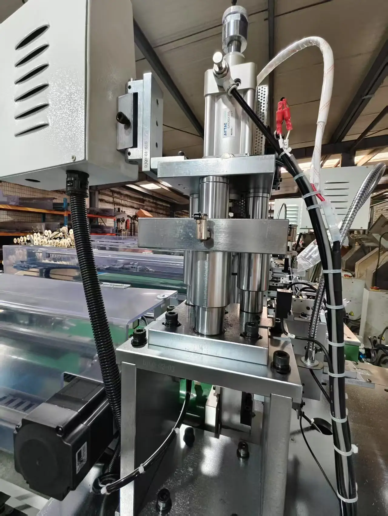 Long Lasting Automatic Zipper Machine Factory 9