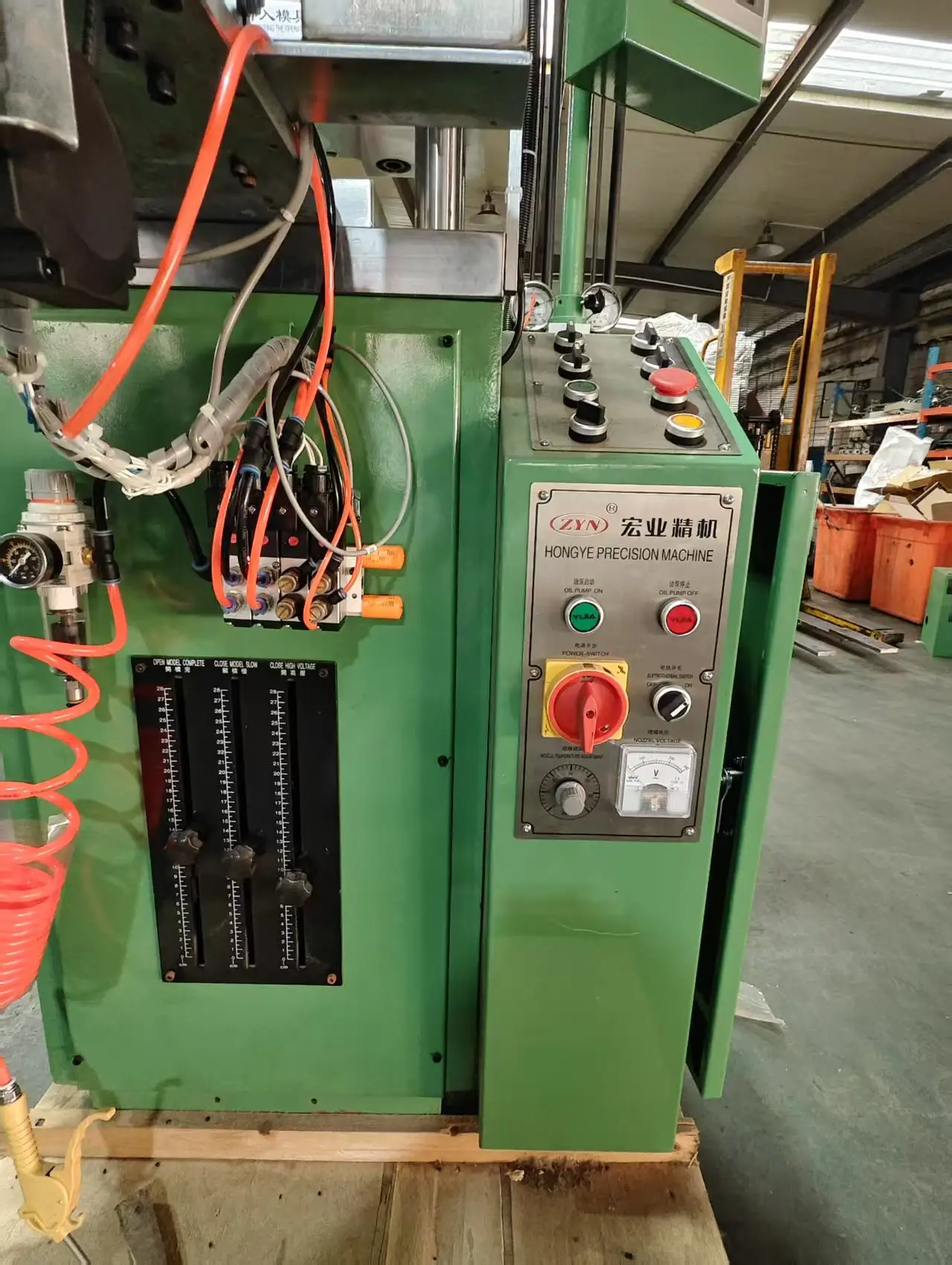 Safe to Use Zipper Bag Making Machine Manufacturer 6