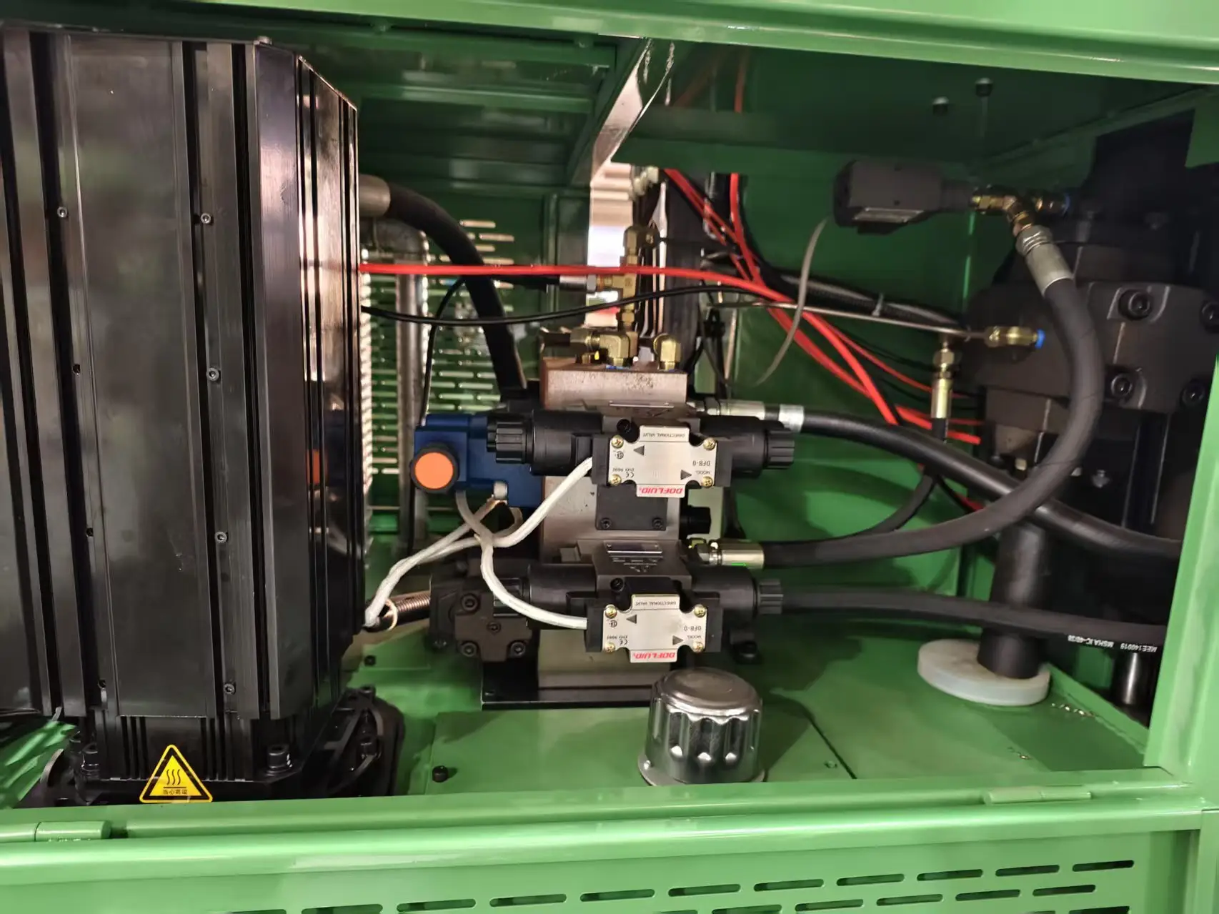 Safe to Use Zipper Bag Making Machine Manufacturer 8