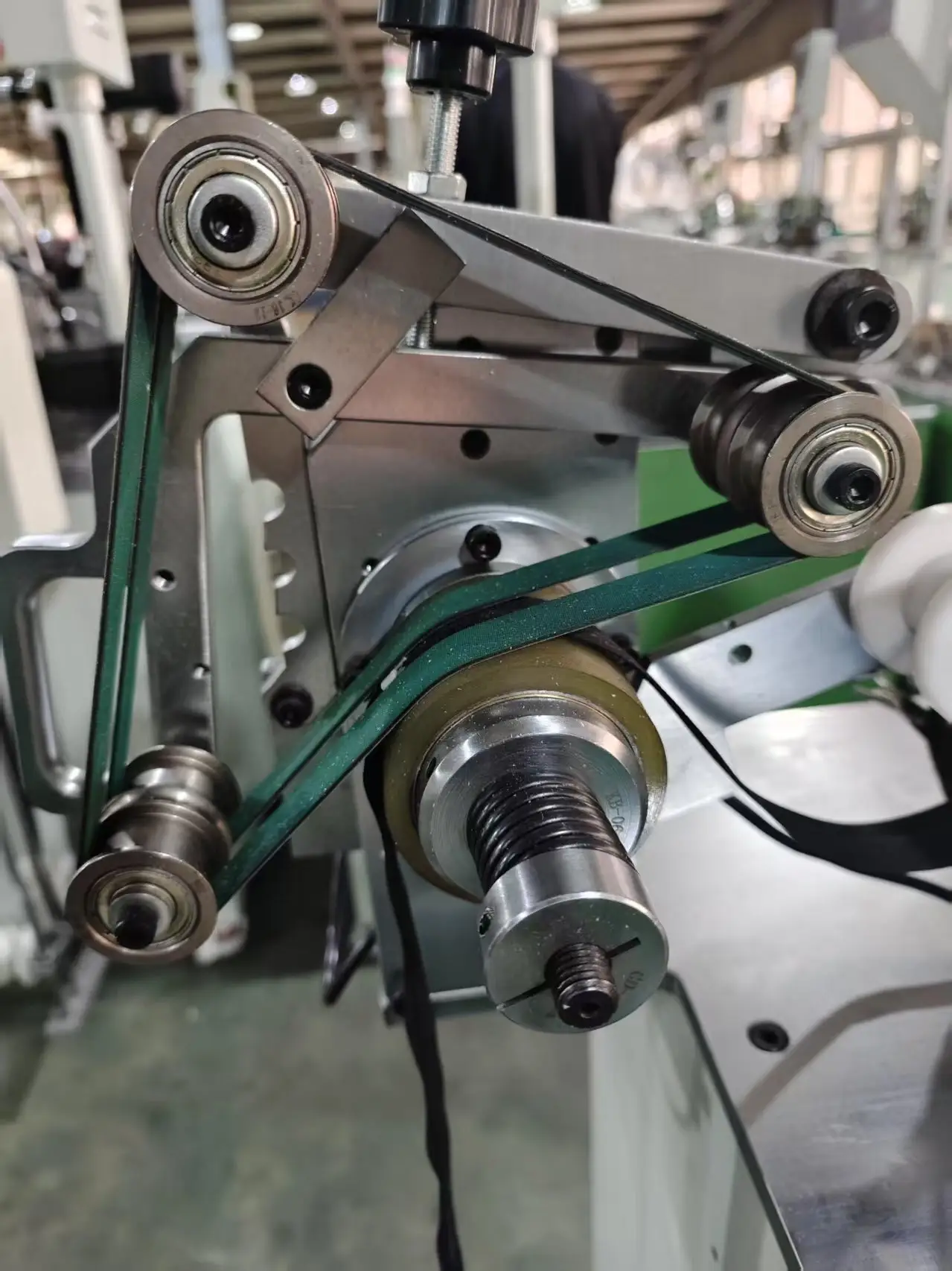 Quality Automatic Zipper Cutting Machine Price List 5