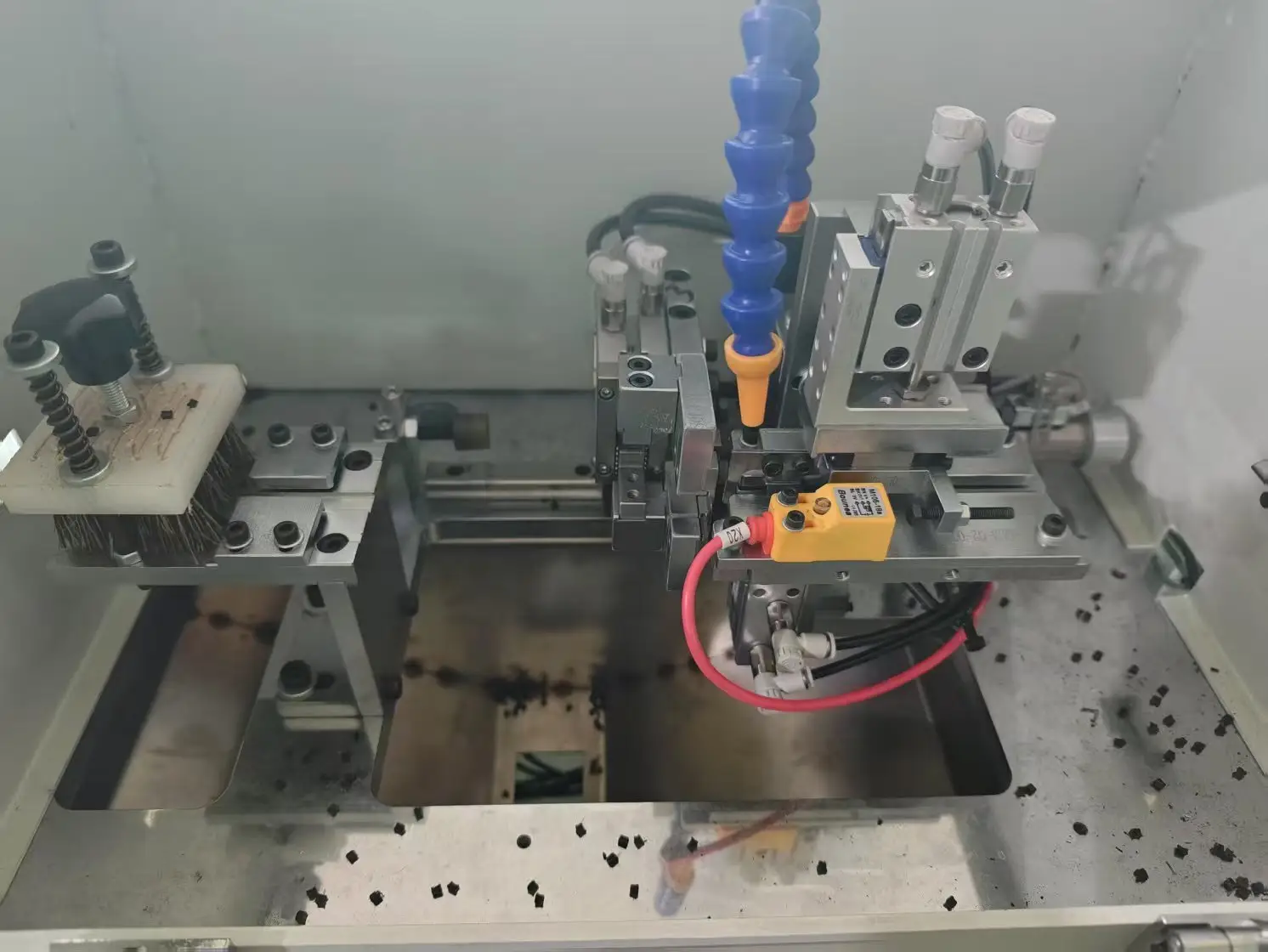 Creativezipper Bag Making Machine None Automatic Plastic Zipper Teeth Cleaning Machine 4