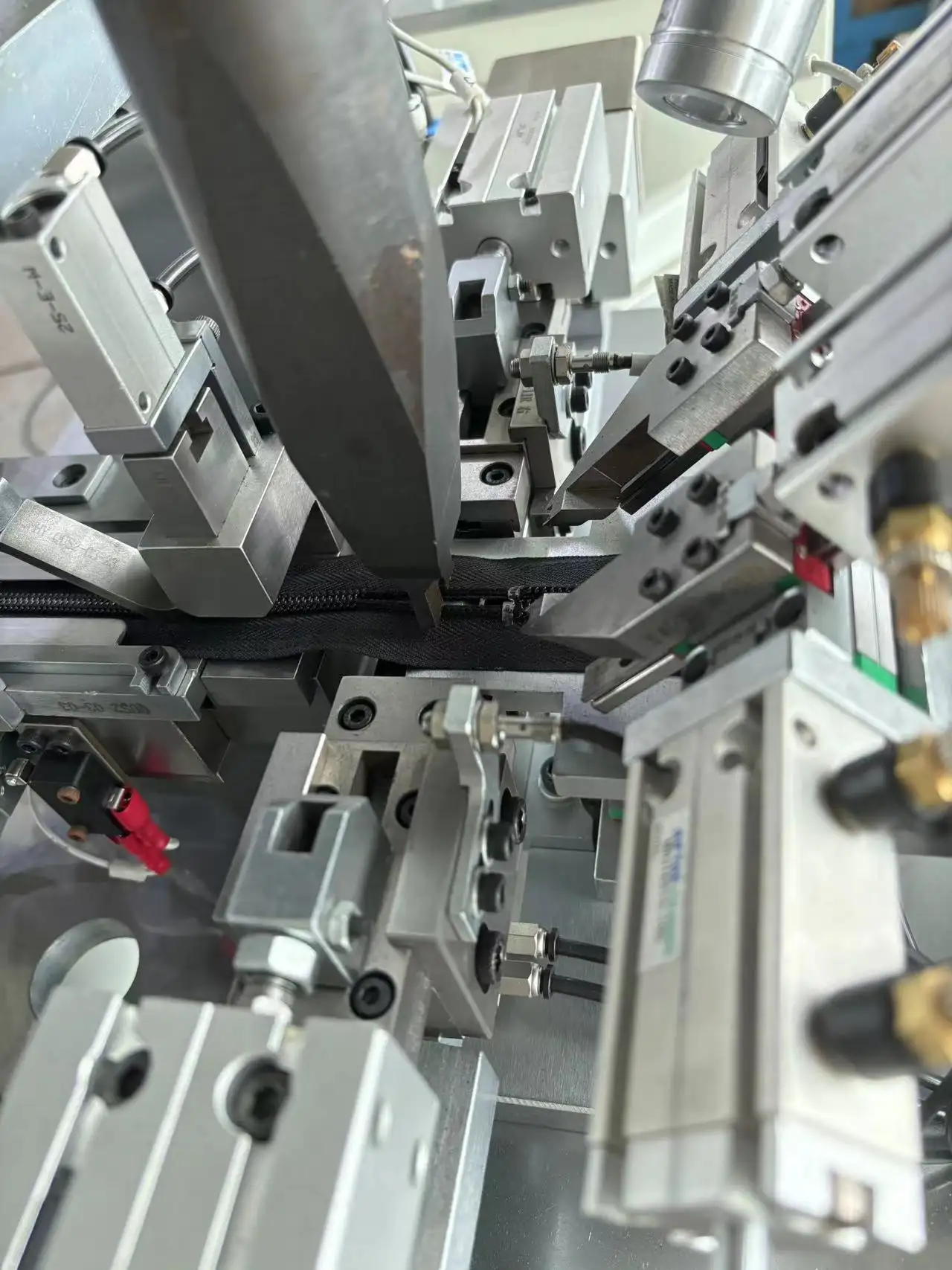ZYN Machine Zipper Making Machines Ordinary Productwith Good Price 5