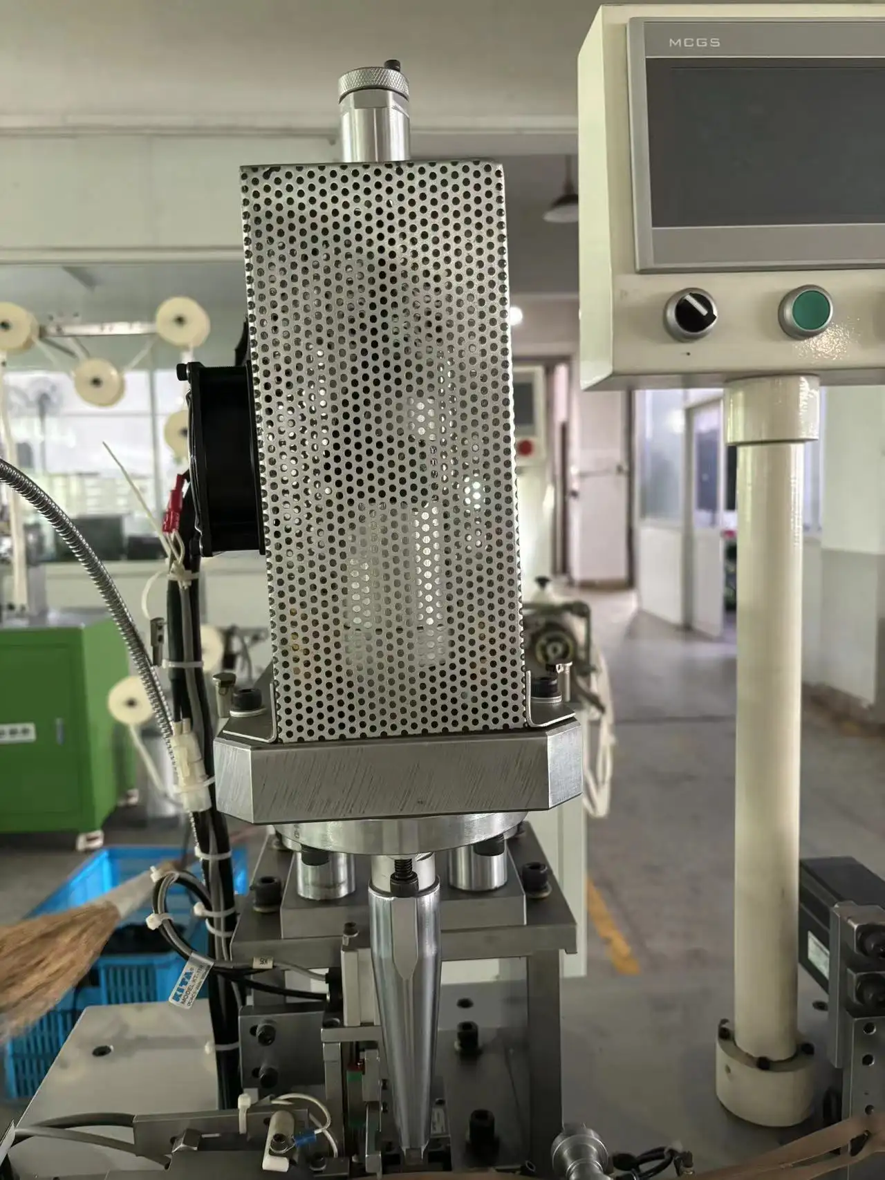 Zipper Bag Making Machine 1.5 KWfactory Direct Supply 4