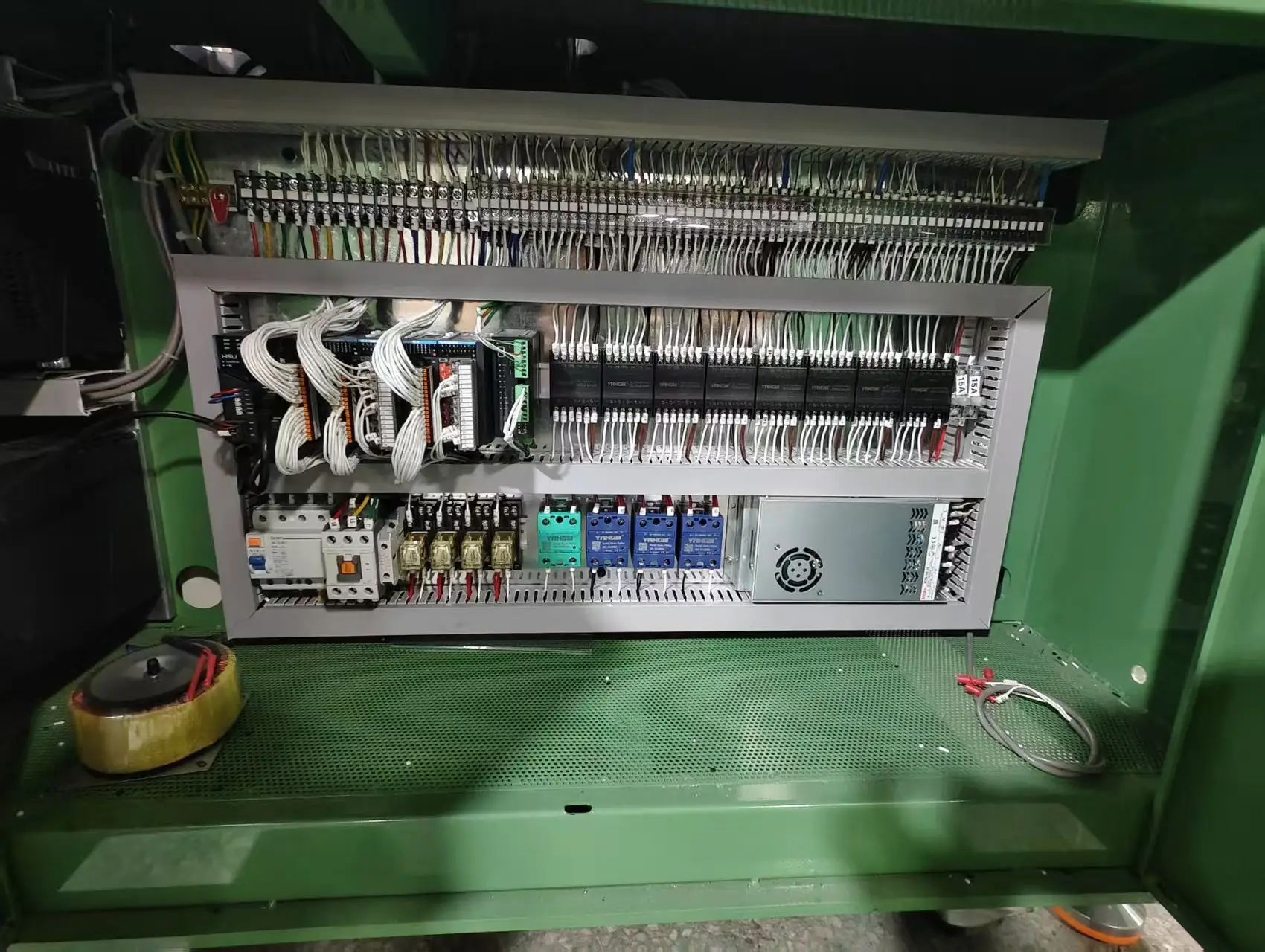 Factory Direct Zipper Machinery Price List 7
