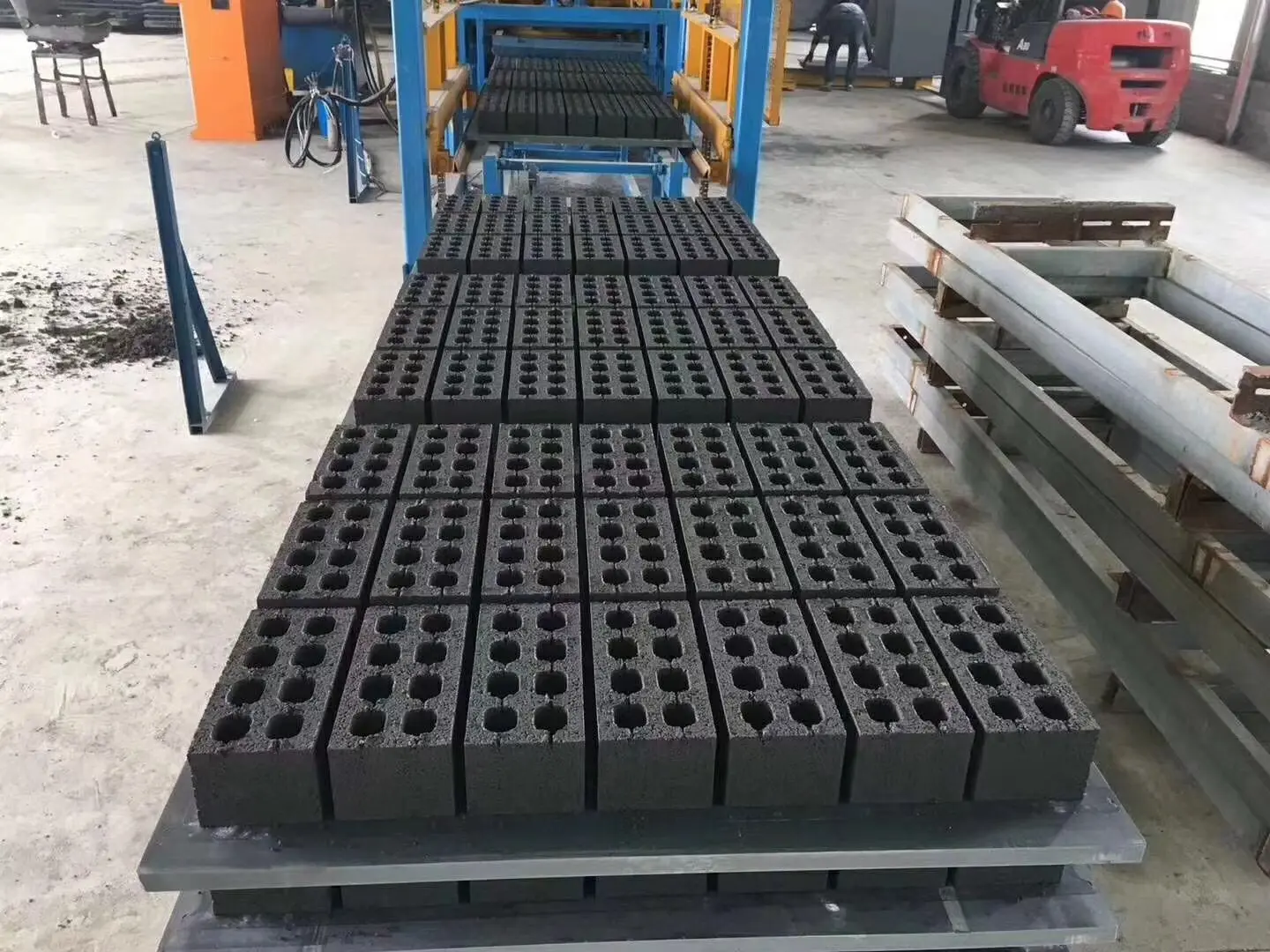 Solid Block Making Machine - - YIXIN 7