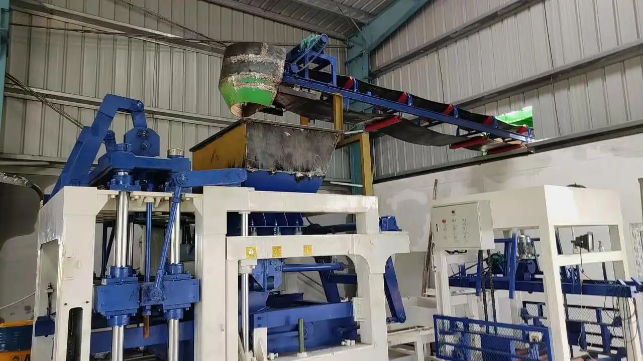Concrete Block Making Machine by YIXIN-1 5