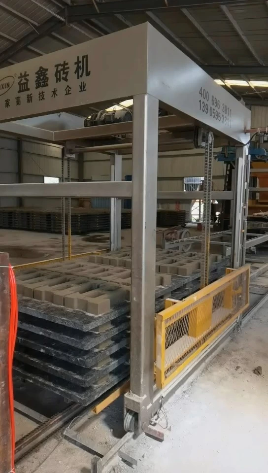 Máquina hidráulica para fabricar bloques de hormigón QT18-15 de alta resistencia, venta al por mayor, nuevo producto 1