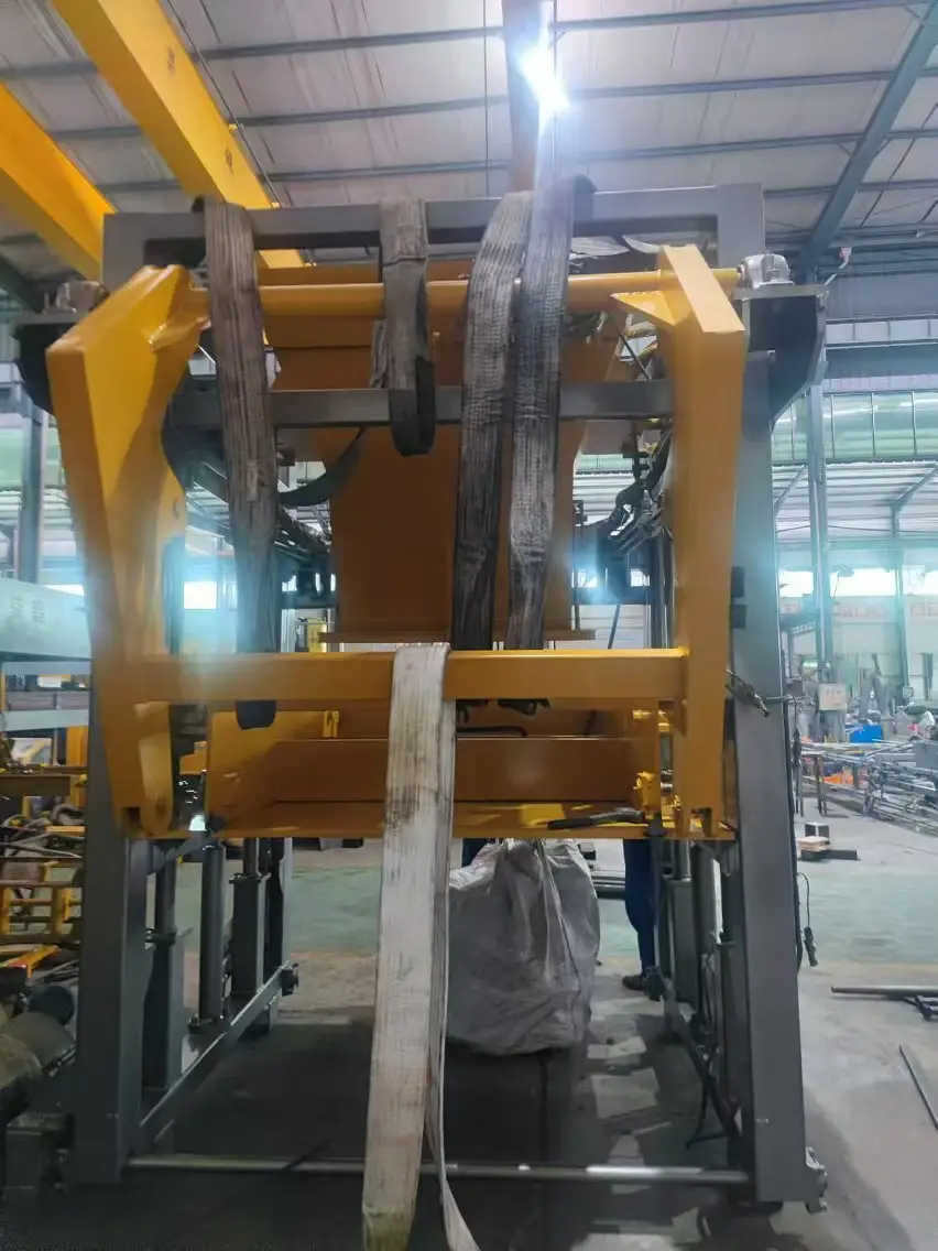 Interlocking Block Machine - - YIXIN 4