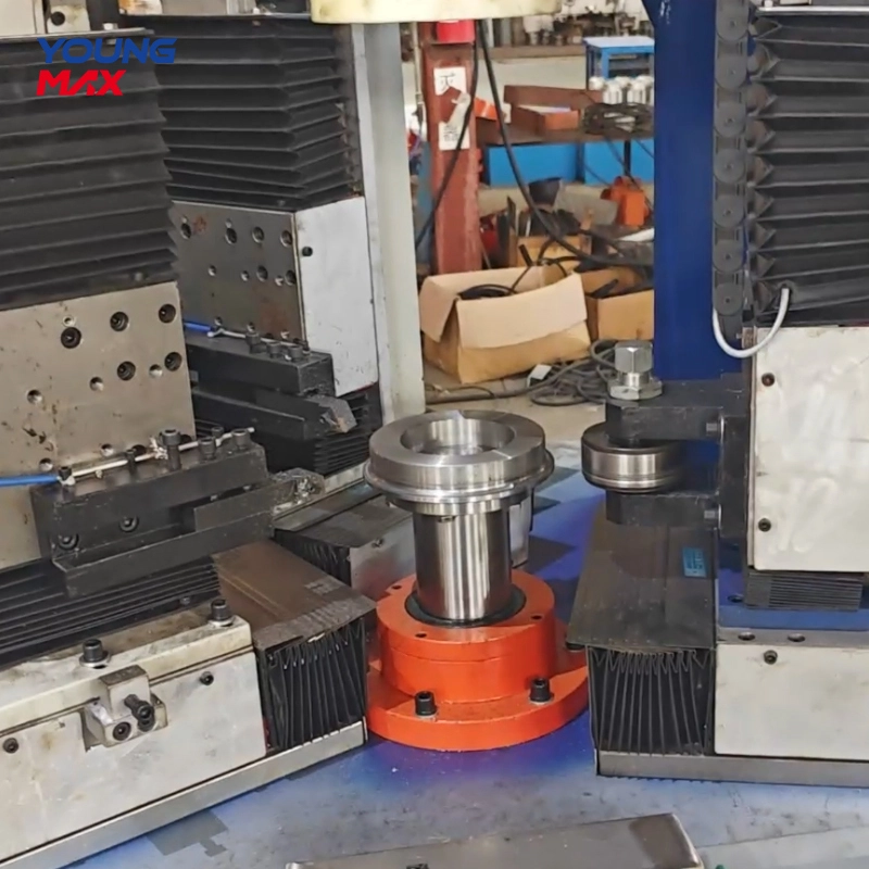 Machine de découpe et de formage de bords pour ustensiles de cuisine en acier inoxydable à trois couches 1