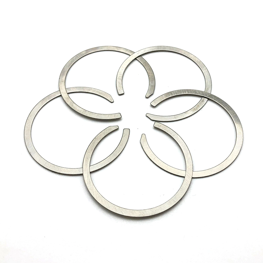 Stainless steel carbon steel circlip nickel plated C type Retaining Rings Manufacturers 1