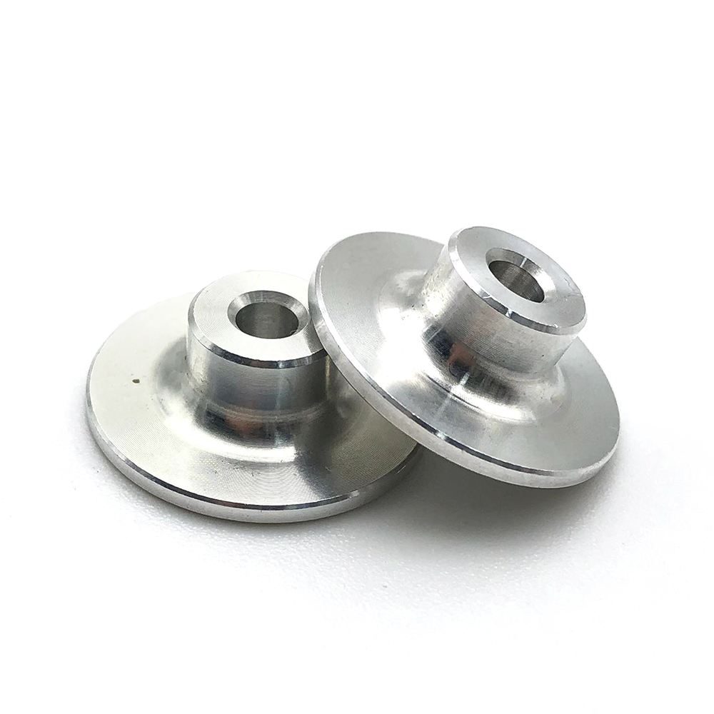 Kundenspezifische Aluminium-Reduzierstufe mit runder Buchse 1