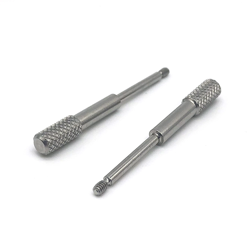 CNC de la precisión que da vuelta a los diversos tornillos de hombro cautivos moleteados principales de encargo de la máquina de tornillo 1