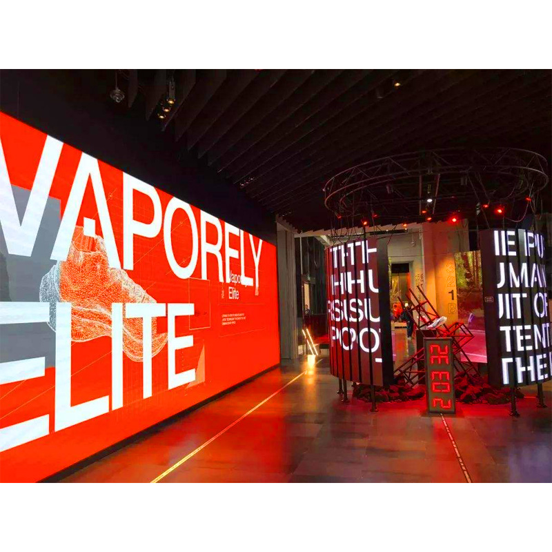 Pantalla LED transparente para tienda de ropa Panel de pared de pantalla LED transparente gigante de 1000*1000mm 4