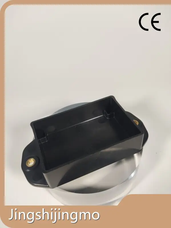 Produits en plastique moulés par injection par JSJM-1 1
