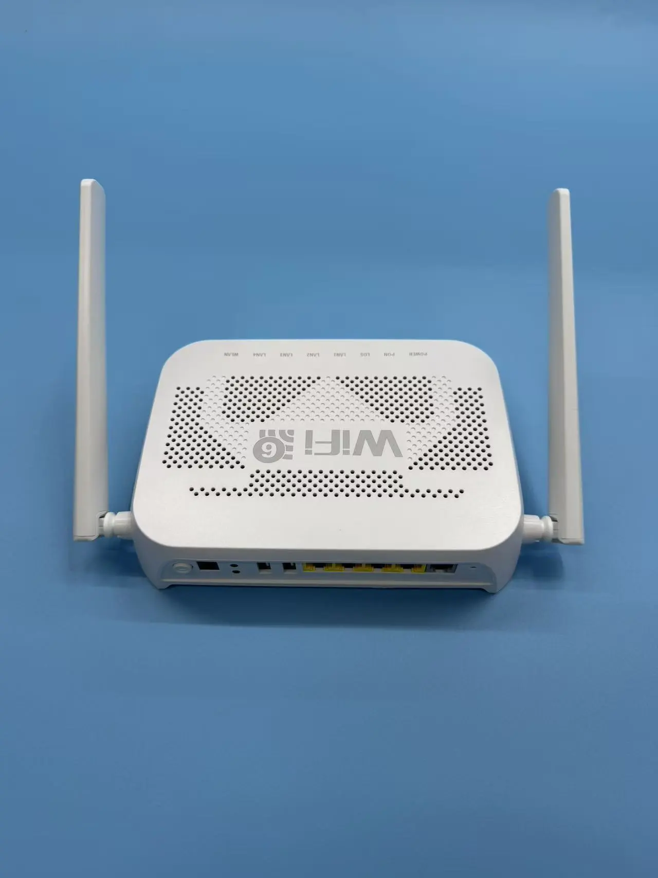 جهاز توجيه ONU ONT Ai80-X6 H3-1S Pro OEM متوافق مع PON وEPON وXPON، من أكثر الأجهزة مبيعًا، يدعم 4 جيجابت/ثانية و2.4 جيجابت/ثانية و5 جيجابت/ثانية، بتقنية Wi-Fi 6، ومزود بمعالج AX1800 وAX300 FTTH. 1