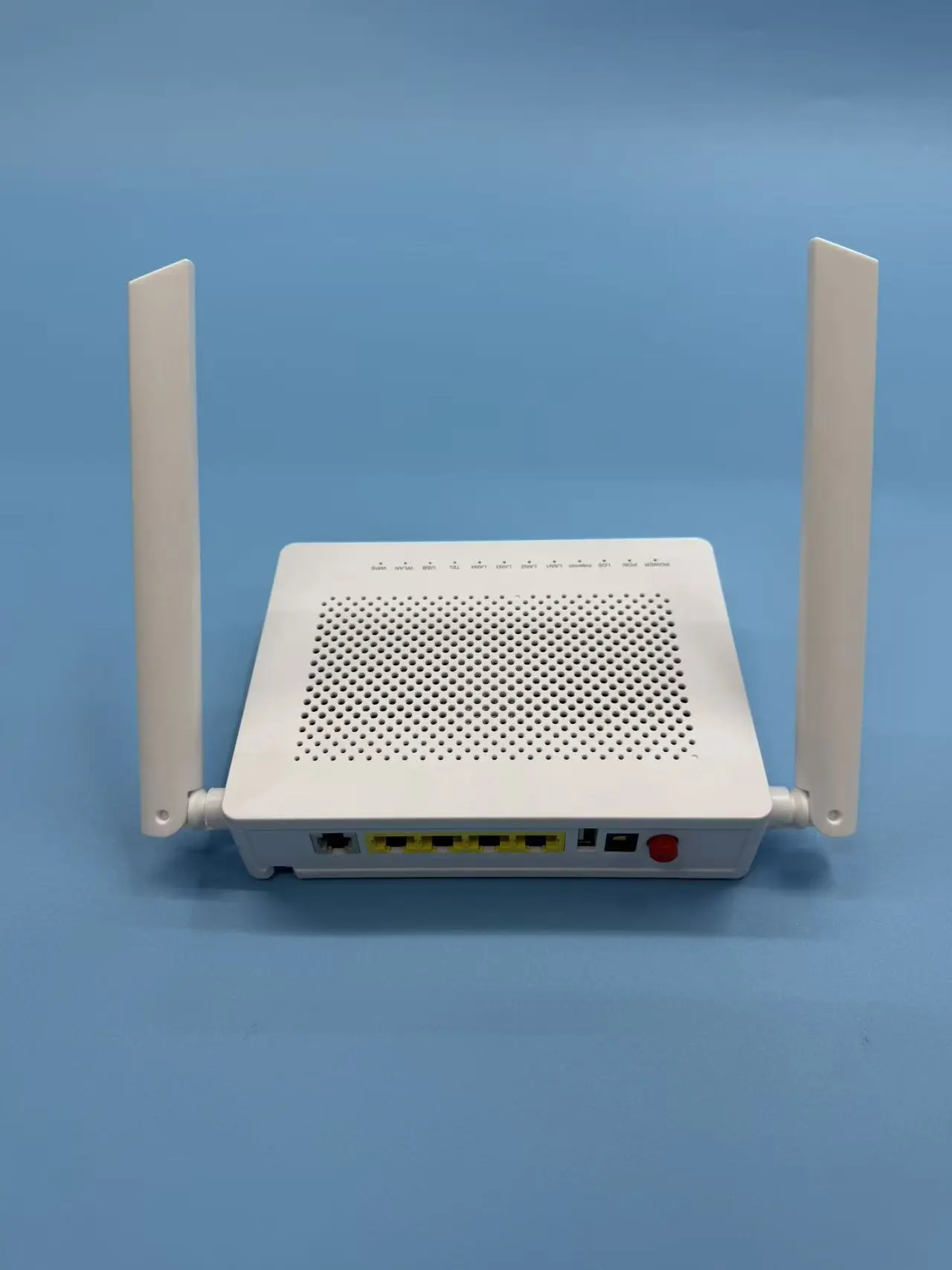 ONU ONT Ai650 FTTH XPON GPON WIFI+2.4G 1GE+3FE 1