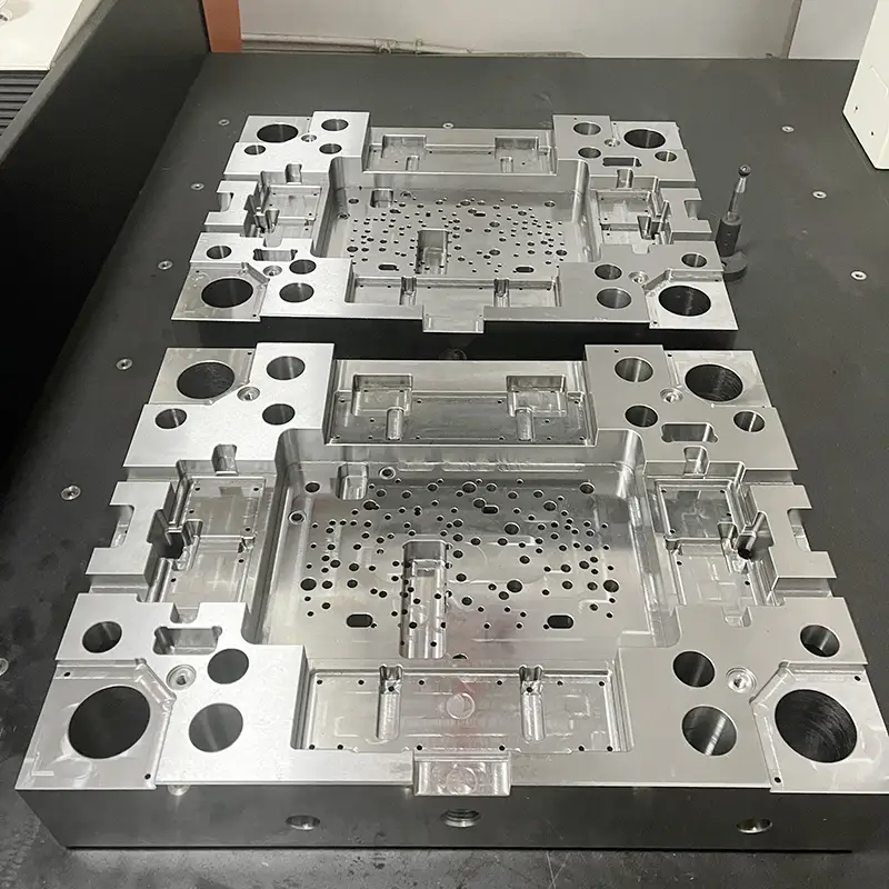 Mold Base Technologies for Industrial Uppliers 4