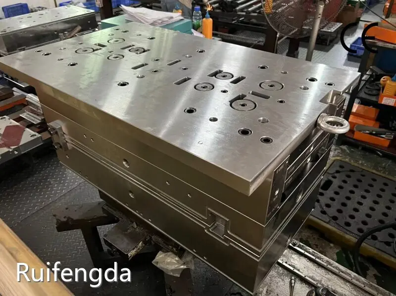 Custom Mold Bases Company for Industrial 1