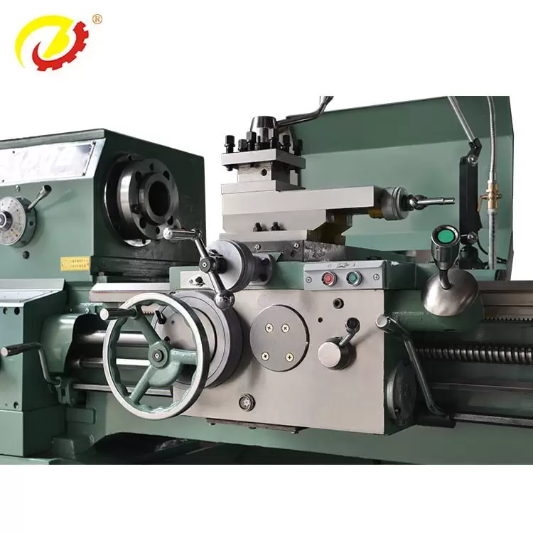 500mm swing over bed manual lathe –1500mm machining length 3
