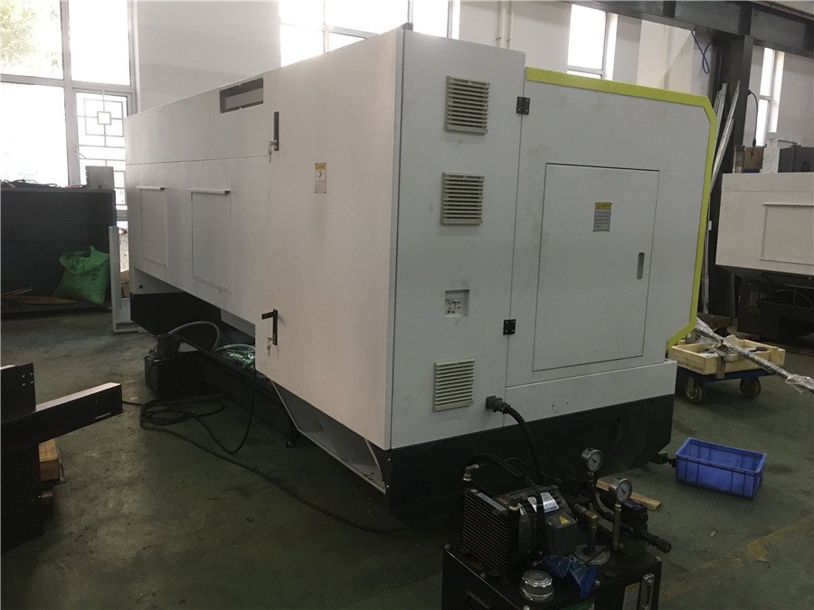 560mm swing over bed CNC lathe –1000mm machining length-Manual Lathe Machine, Economic CNC Lathe Machine,  Heavy Duty Flat Bed CNC Lathe Machining Center