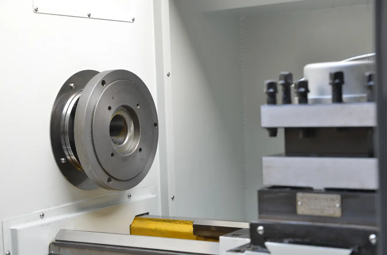 Heavy Duty Lathe - - SOUTH Lathe 2