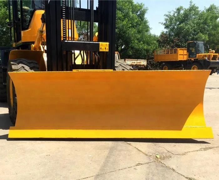 4 Ton Rough Terrain Forklift With Snow Shovel 5