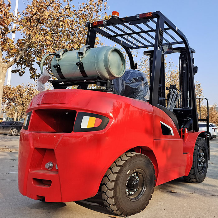 VLIFT 2T with Guangqing engine Gasoline forklift 3