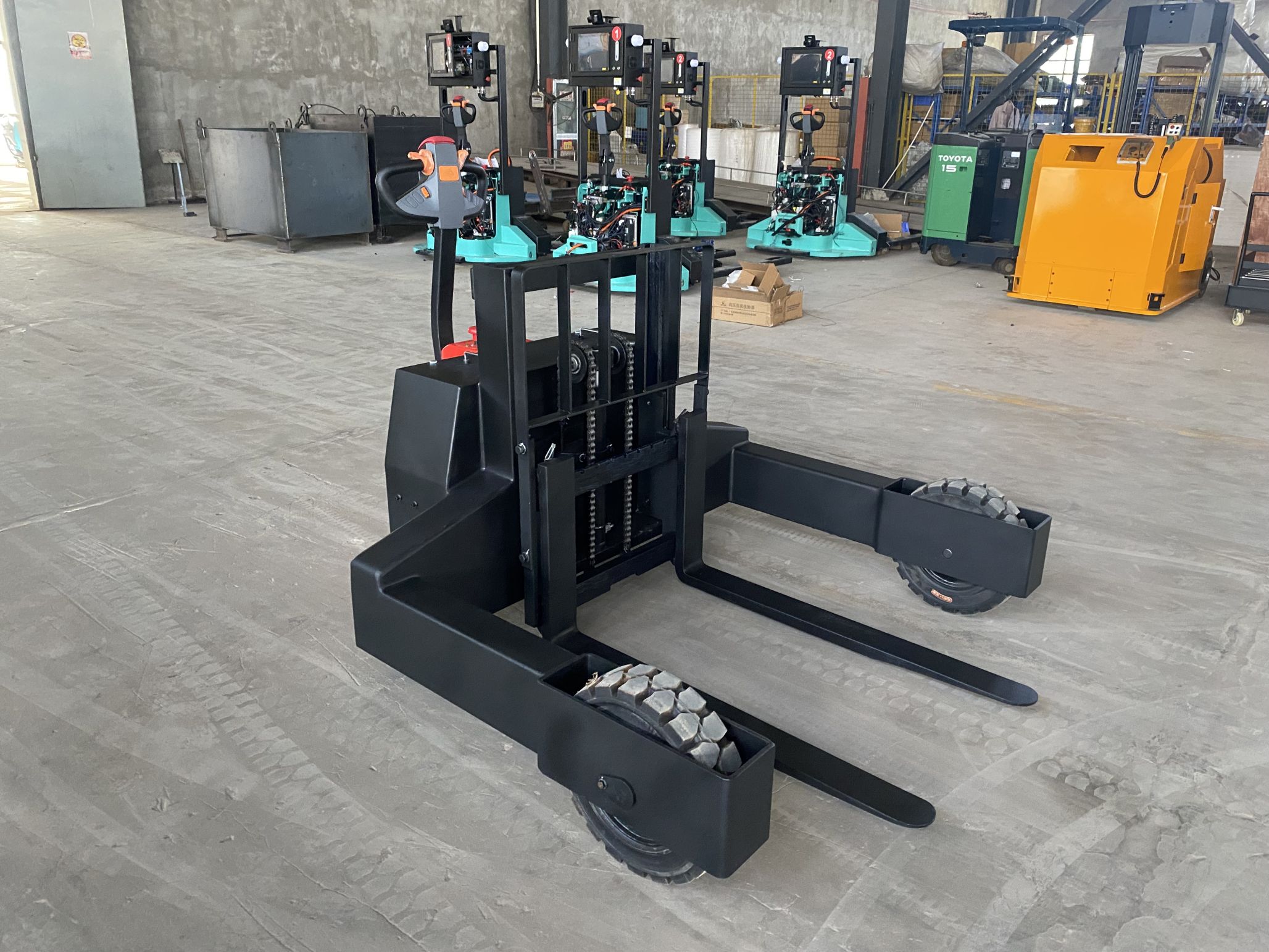 VLIFT 1.5 ton 24V100Ah Battery Electric Pallet Truck 5