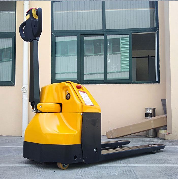 Porta-paletes elétrica VLIFT 2T 24V210Ah 1