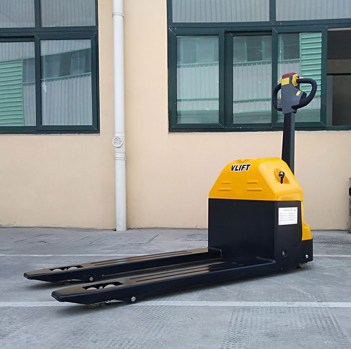 Porta-paletes elétrica VLIFT 2T 24V210Ah 2