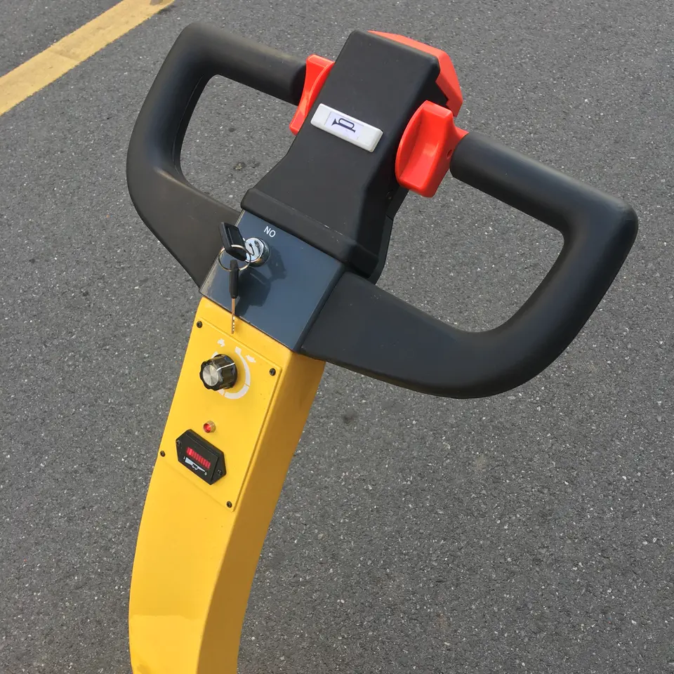 VLIFT 1.5 Ton Tow Tractor: Compact & Powerful 6