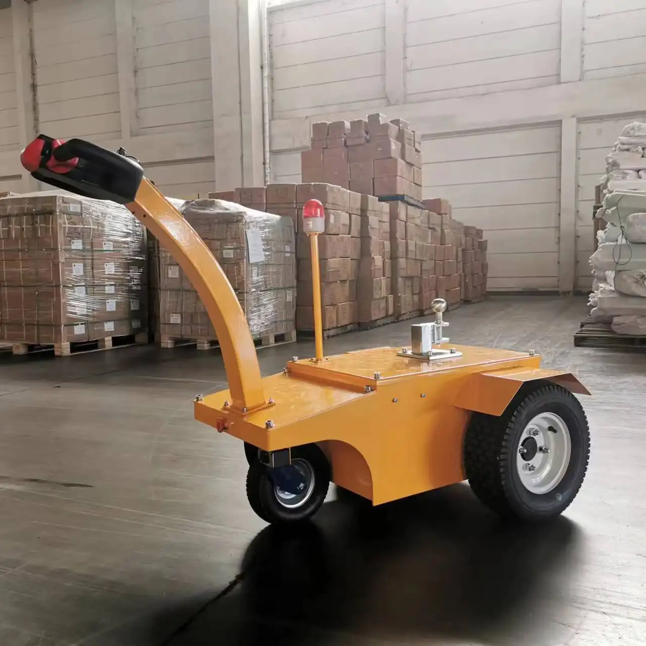 Airport Tow Tractor 12V/55Ahx2 by VLIFT 2