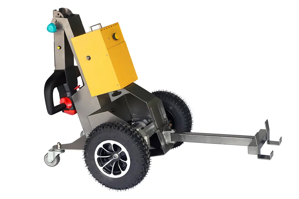 Tow Tractor Electric 24V 2A by VLIFT 6
