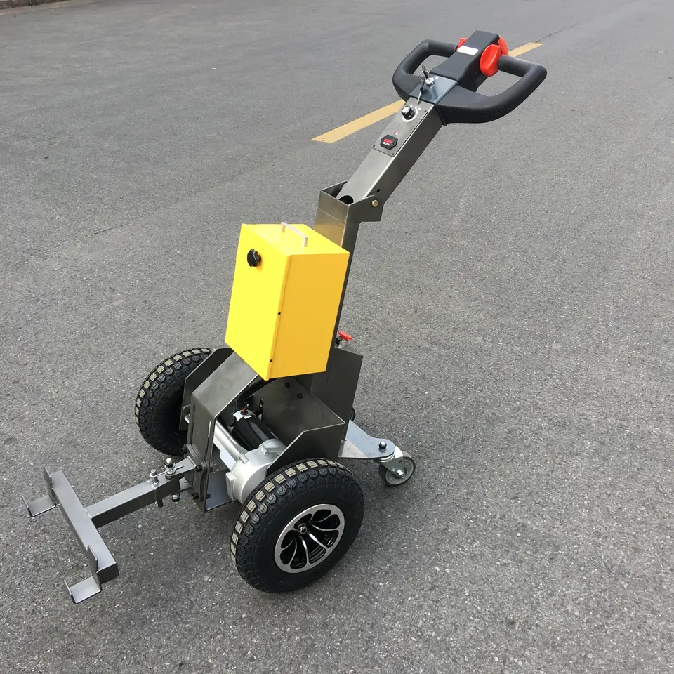 Tow Tractor Electric 24V 2A by VLIFT 5