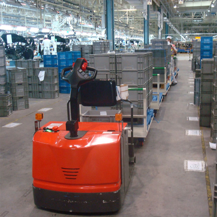 Warehouse Tow Tractor VTG30 - - VLIFT 5