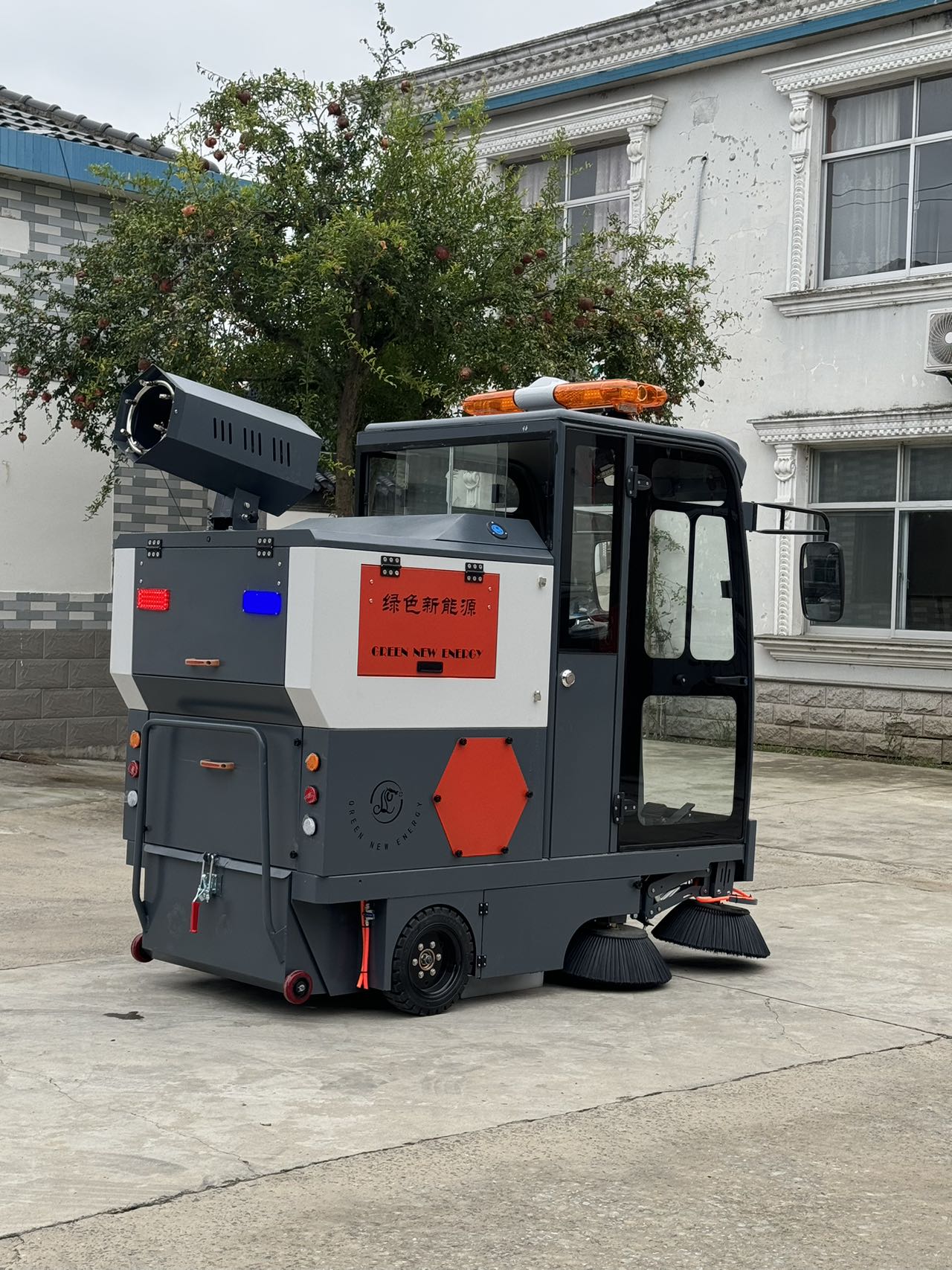 VLIFT Ride-on Multifunctional intelligent electric sweeper L10 5