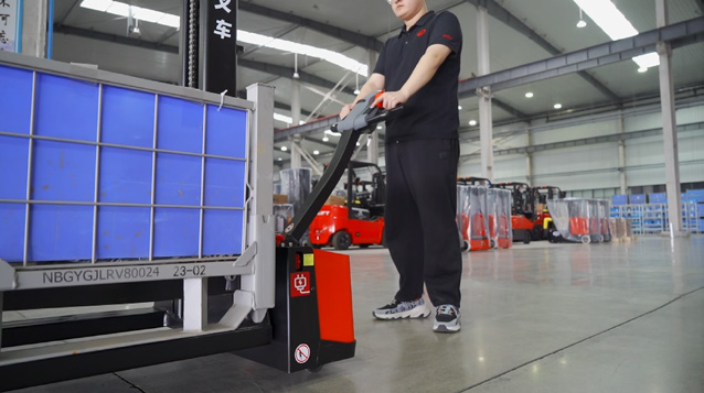 VLIFT VPT15IM High Efficiency&Adaptability Dual-Lift Fork Electric Handler  Electric Pallet Truck 3