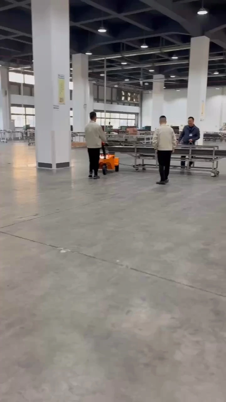 جرار كهربائي من سلسلة Vlift H (2.5-4.5 طن) - رافعة مواد متعددة الاستخدامات 1