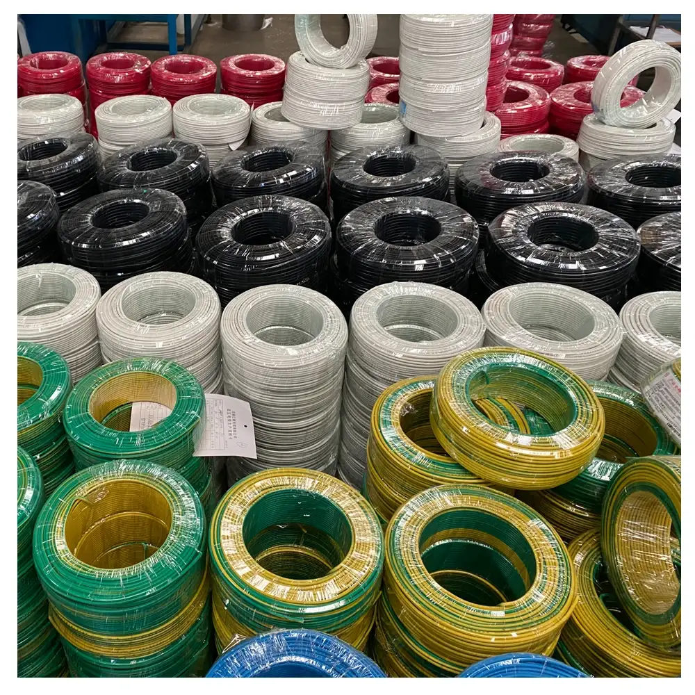 Rvb 1.5mm 2.5mm 6mm Mis Keçirici Pvc İzolyasiyalı Əkiz Yastı Qısa Qapaqlı Çevik Tel Elektrik kabeli 300v 1