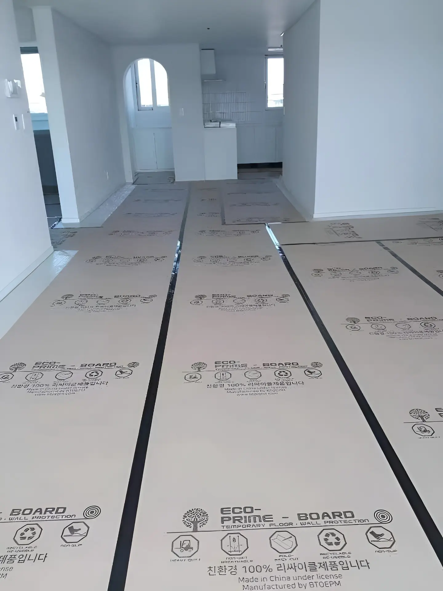 Newest Paper to Protect Floor From Paint with Good Price for Floor 8