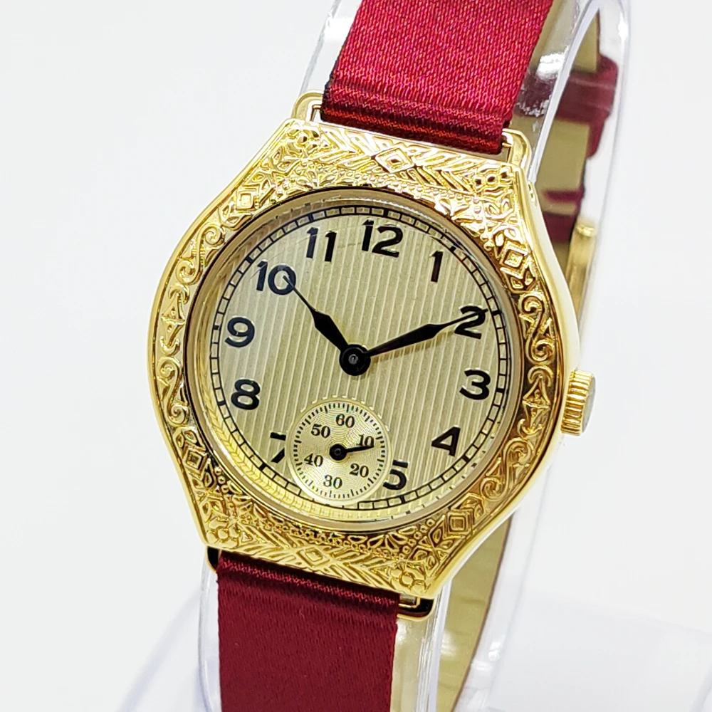 Nuovo orologio da donna semplice e di alta qualità Orologio da donna al quarzo moda e tempo libero 2