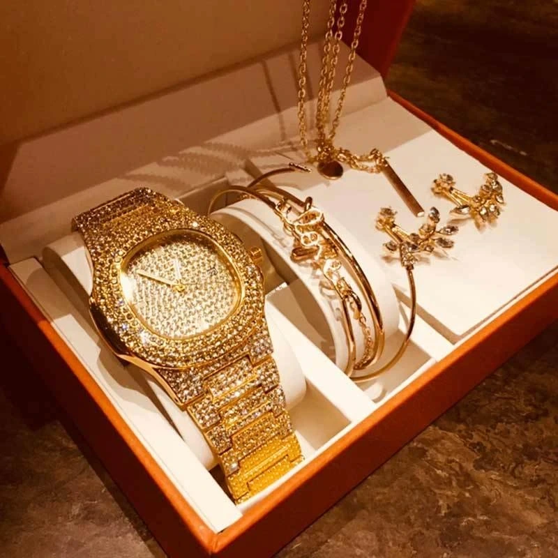 Free Sample Fashion Creative Full Diamond Square Watch Leaf Bracelet Set Earring Necklace Gift Watch 1