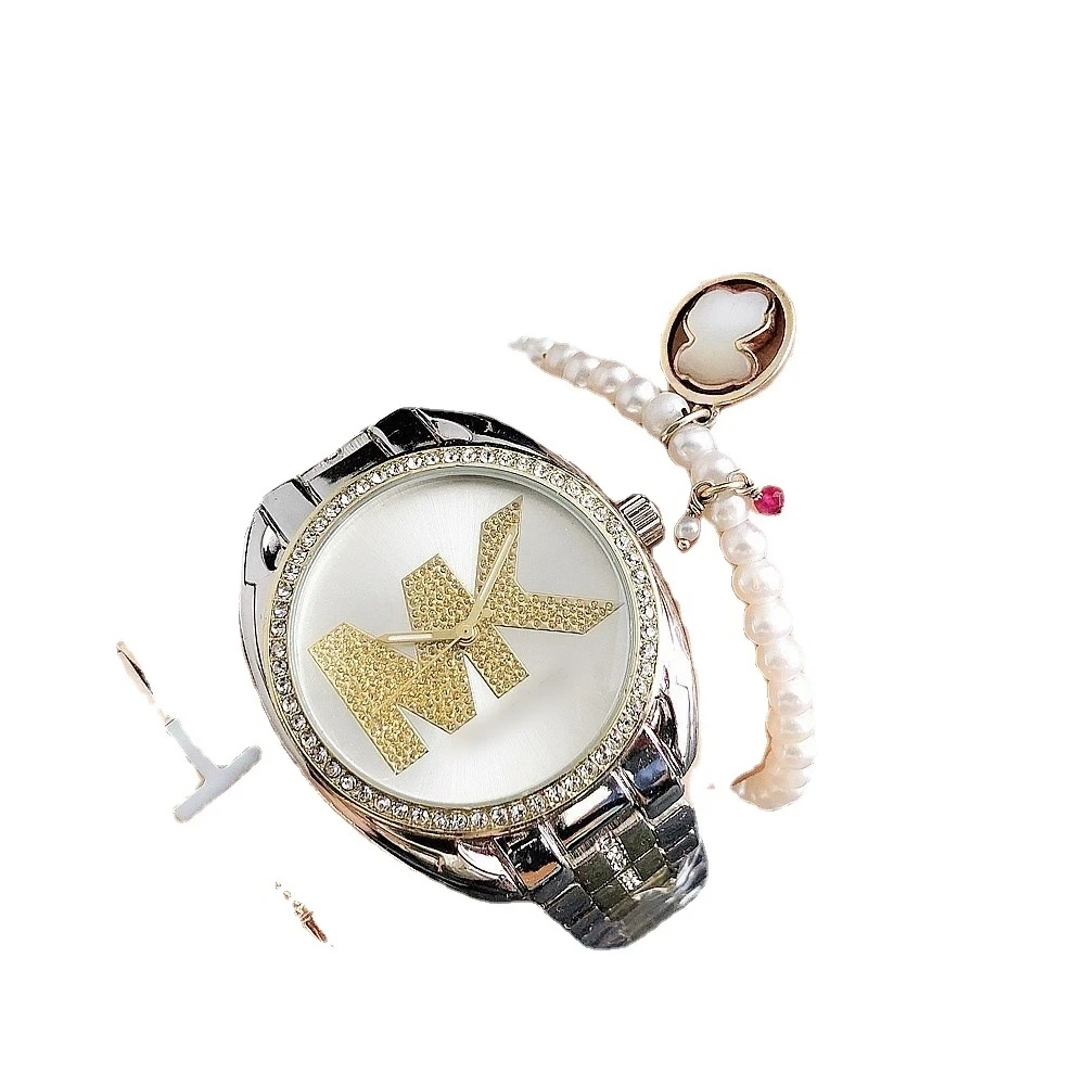 Free Sample New Design Women's Watch Set Elegant Exquisite Female Wristwatch Diamond Quartz Watches 1