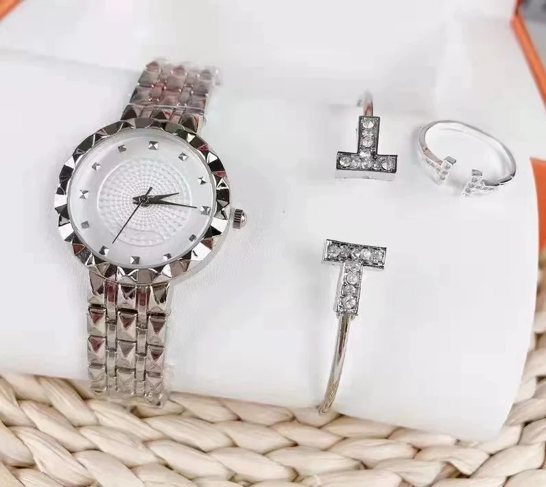 Muestra gratis, pulsera de acero de titanio Simple, relojes de cuarzo, reloj de pulsera elegante y exquisito para mujer, regalo 1