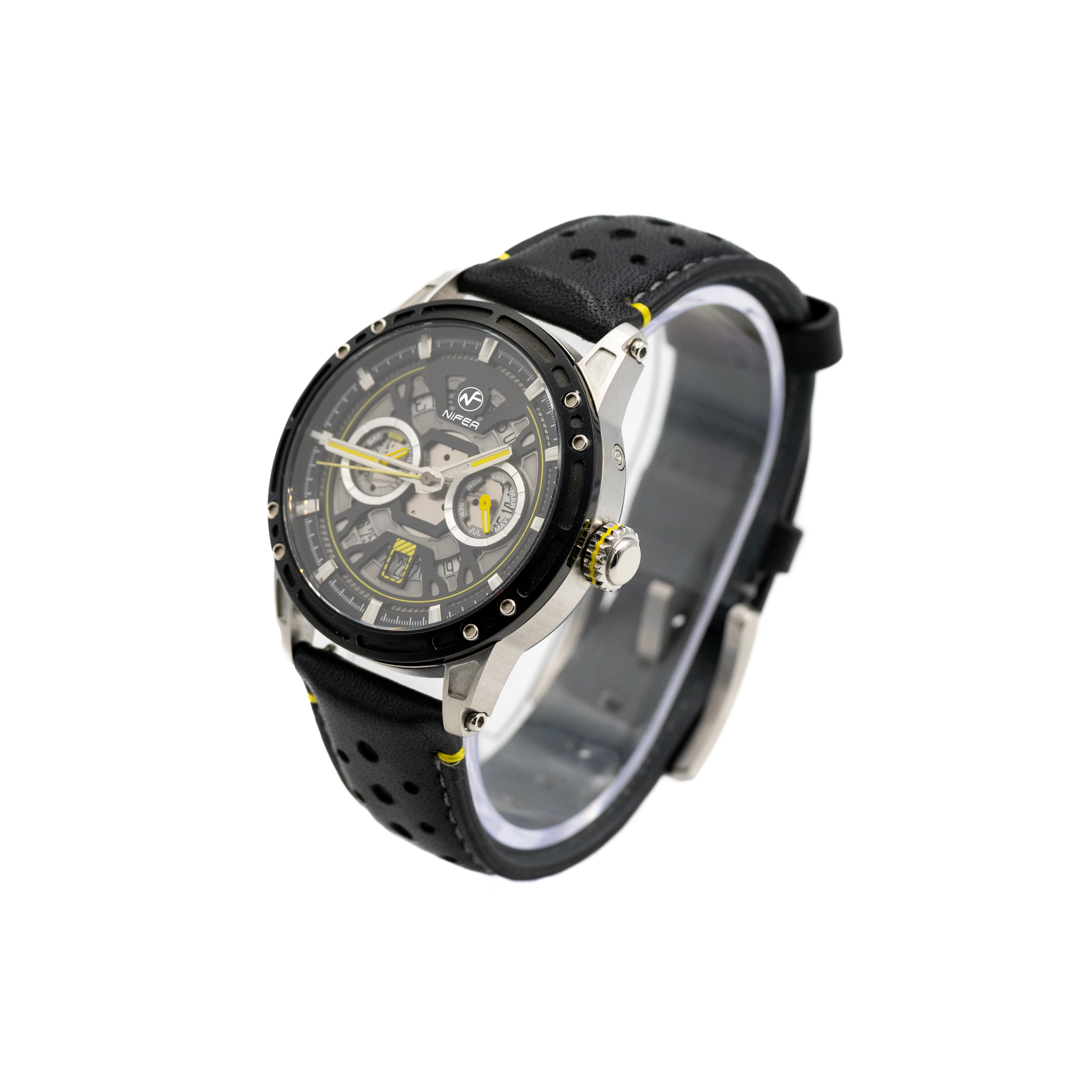 Popular multi-functional quartz men's watche for daily wear 1
