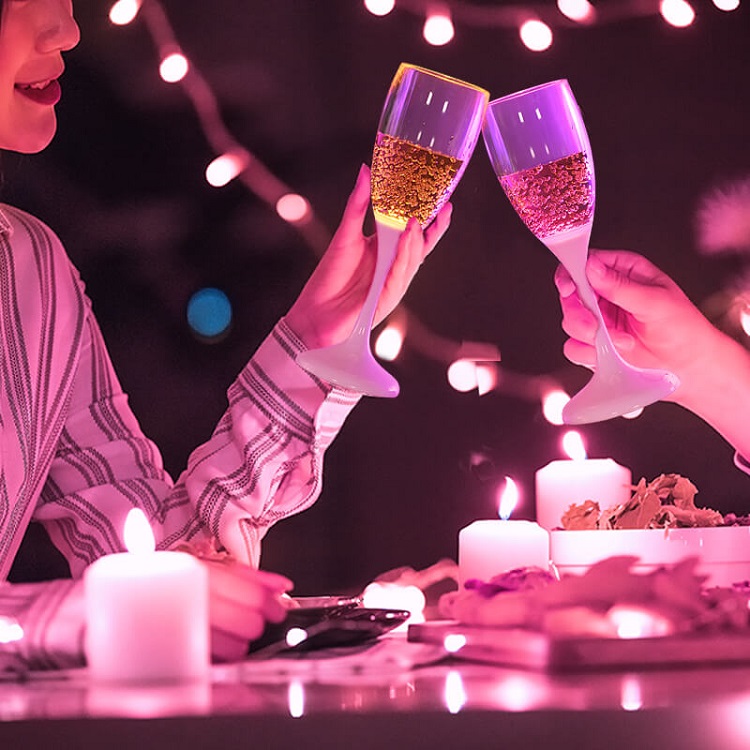 Champagne Cups-5.jpg