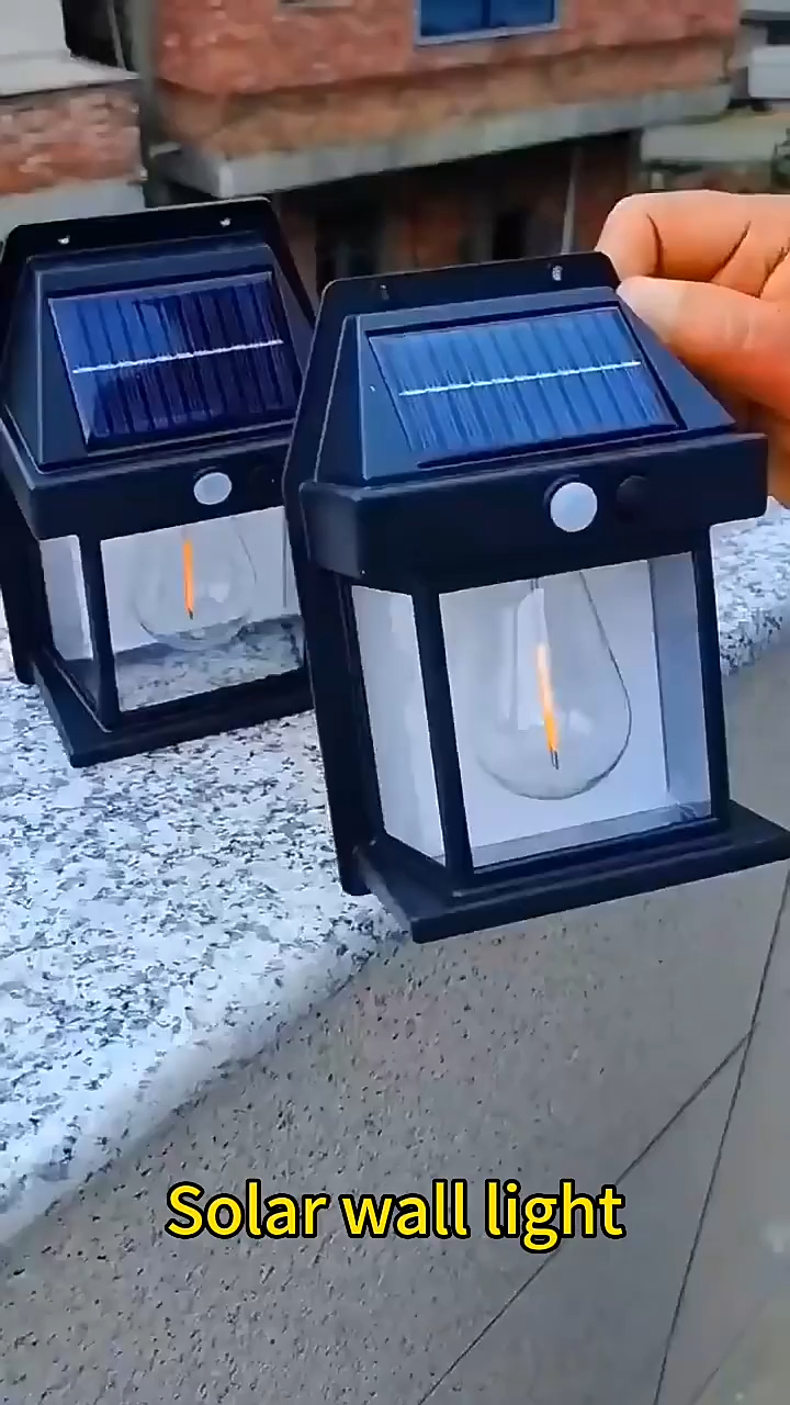 Lampu Dinding Surya Dekoratif Luar Ruangan Profesional Produsen lampu lentera dinding motinon PIR surya penginderaan tubuh manusia 1
