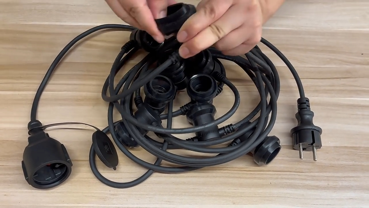 Waterproof round cable E27 garland led light strings holiday lighting festoon lights 100m for party christmas decoration 1