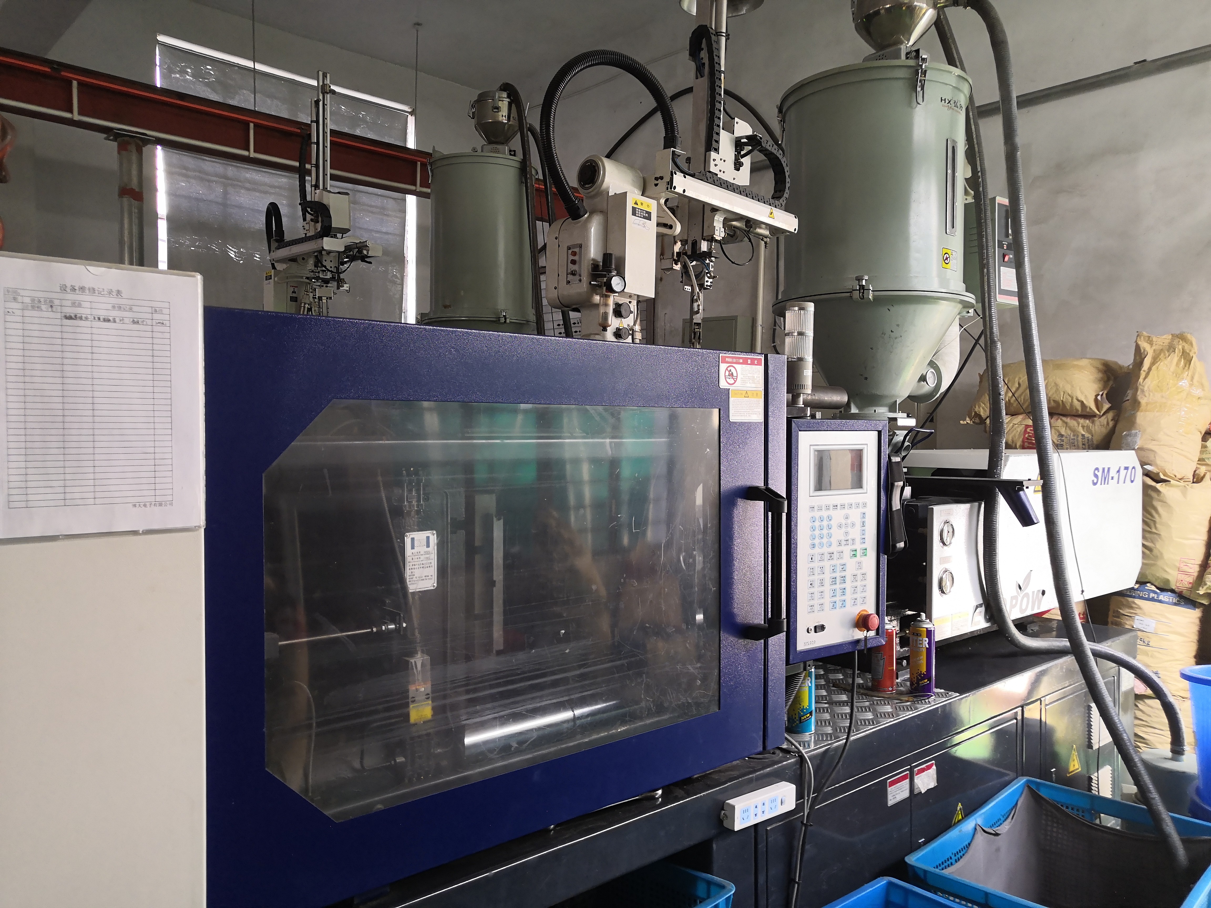 China Supplies Christmas Lights Led Outdoor snowfall lamp festival Decoration led Rain Drop Meteor Shower Light 27